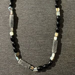 Bead necklace